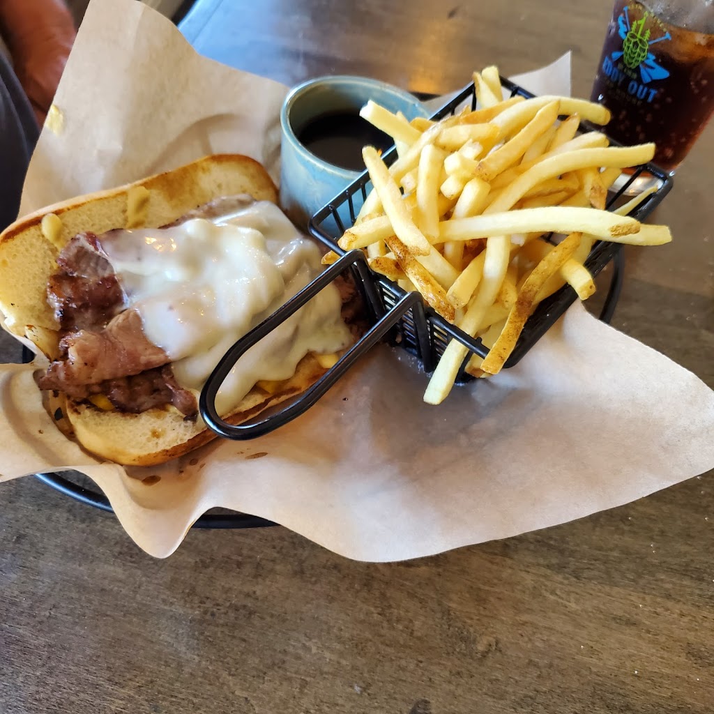 Eddy Out Tap House | restaurant | 13423 Sierra Way, Kernville, CA 93238, USA | 7604788334 OR +1 760-478-8334