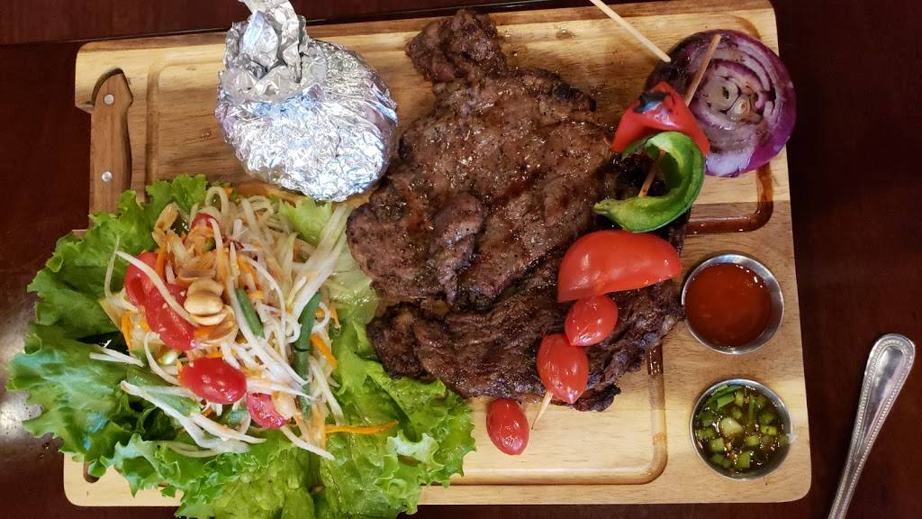 King Of Thai Noodle Restaurant and Bar | restaurant | Nut Tree Village, 1679 E Monte Vista Ave, Vacaville, CA 95688, USA | 7074557150 OR +1 707-455-7150