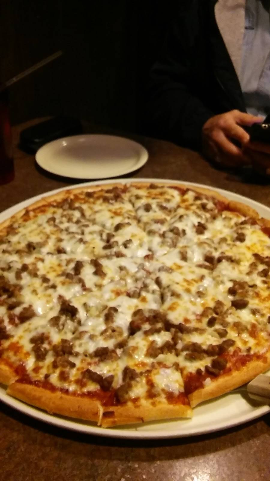 Godfathers Pizza | meal delivery | 850 County Rd 42 W, Burnsville, MN 55337, USA | 9524359558 OR +1 952-435-9558