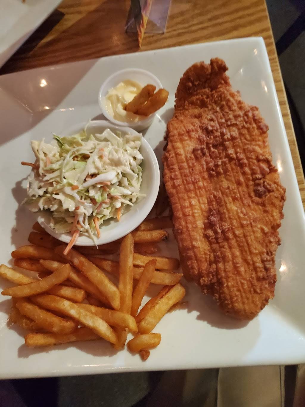 Fired Up Sports Bar & Grill | night club | 1715 Harpers Rd, Virginia Beach, VA 23454, USA | 7579639388 OR +1 757-963-9388