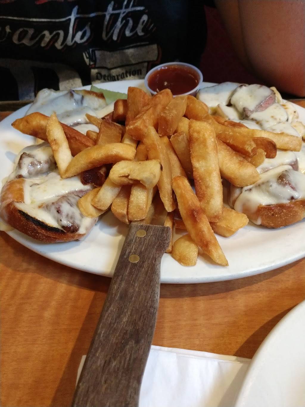 MacArthur Park Restaurant | restaurant | 1 Maple Ave, Rockville Centre, NY 11570, USA | 5167668375 OR +1 516-766-8375