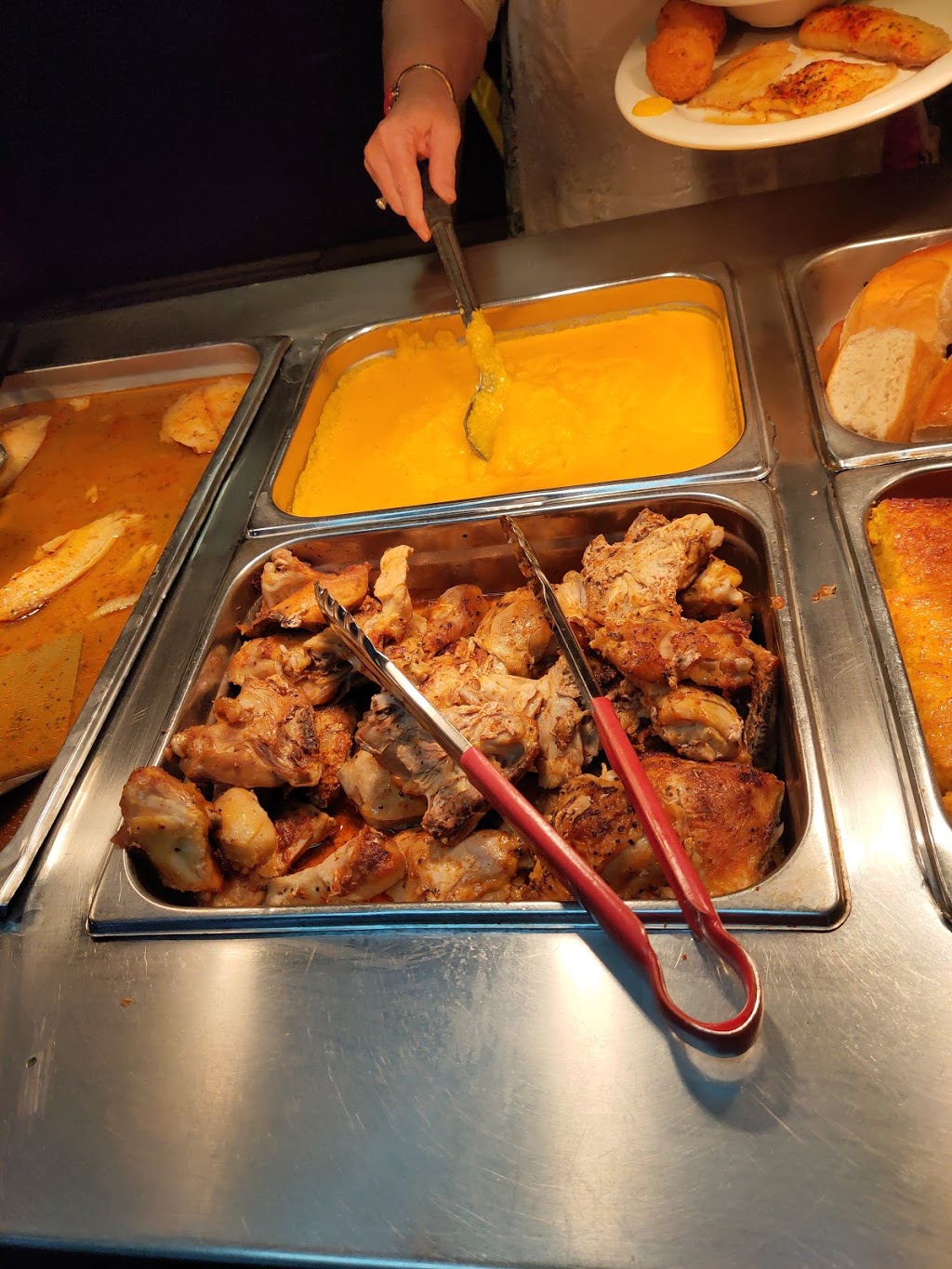 Kaceys Buffet | restaurant | 2545 N Monroe St, Tallahassee, FL 32303, USA | 8507270854 OR +1 850-727-0854