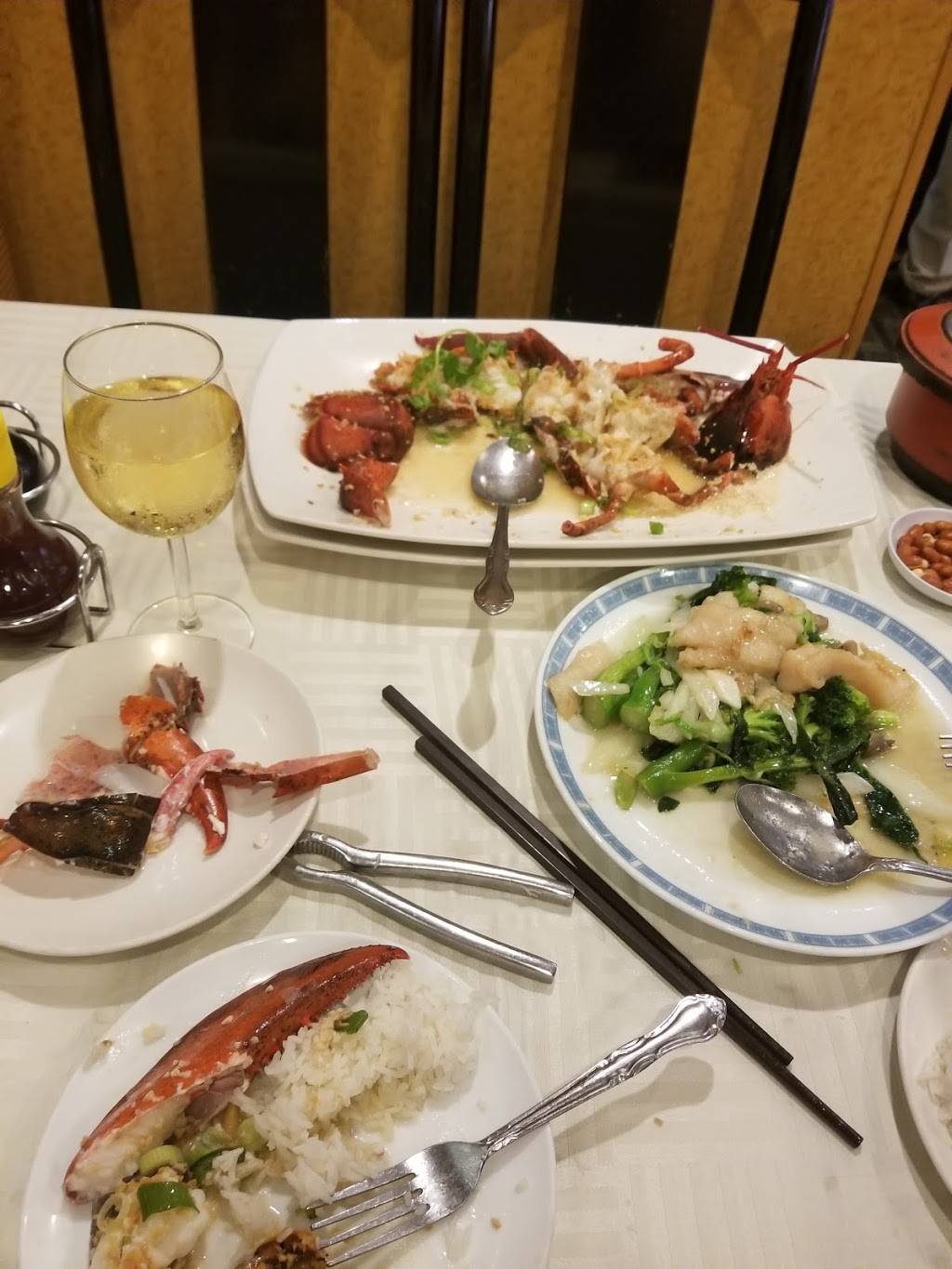 Full House Seafood | restaurant | 963 N Hill St, Los Angeles, CA 90012, USA | 2136178382 OR +1 213-617-8382