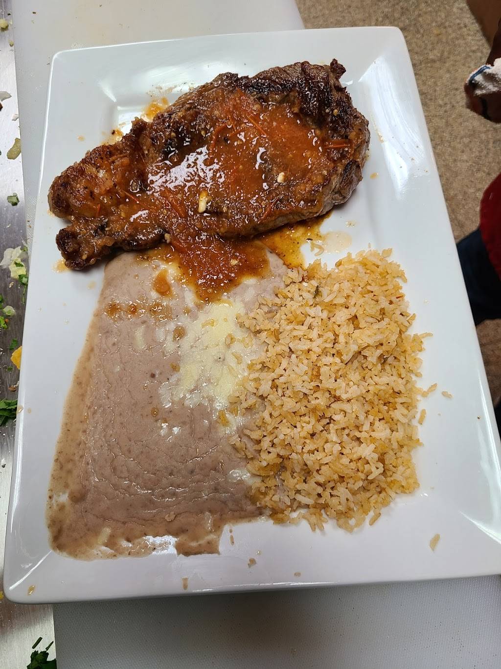 Jalisco Taqueria & Grill | restaurant | 1783 Hamric Dr E, Oxford, AL 36203, USA | 2564030856 OR +1 256-403-0856