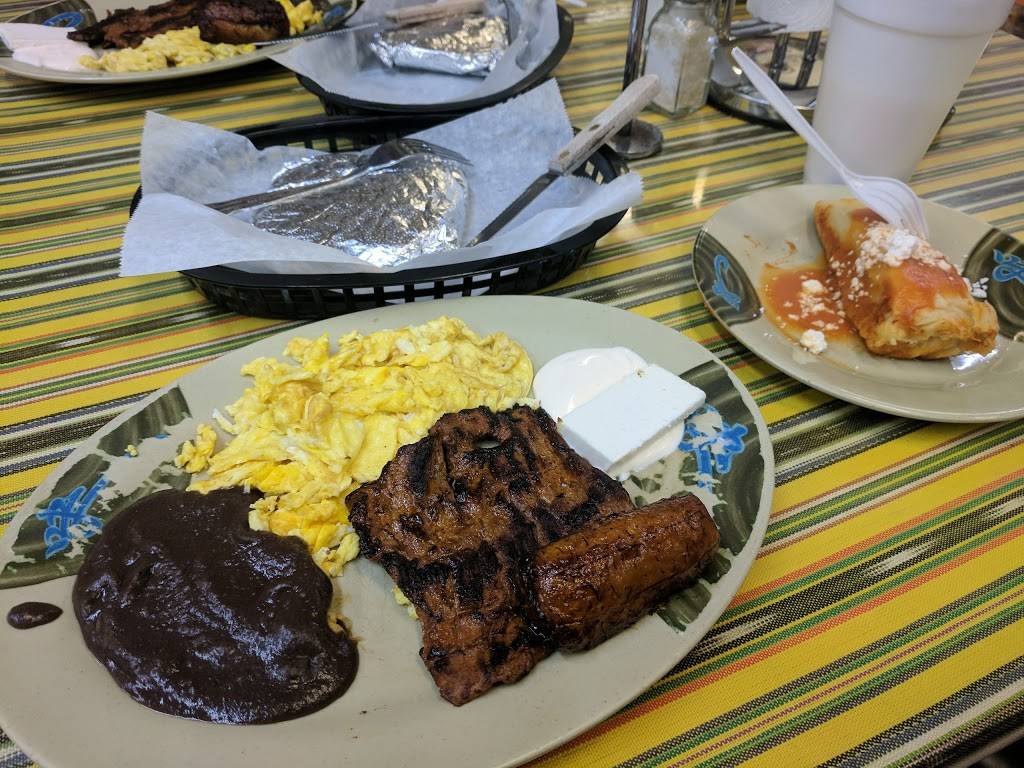 El Quetzal Bakery & Restaurant | restaurant | 3700 Hillcroft St, Houston, TX 77057, USA | 7139529253 OR +1 713-952-9253