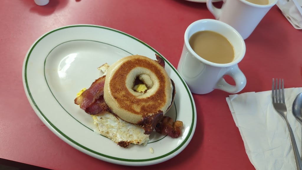 Josh’s Place | restaurant | 220 Airport Access Rd, Southbridge, MA 01550, USA | 5089096453 OR +1 508-909-6453