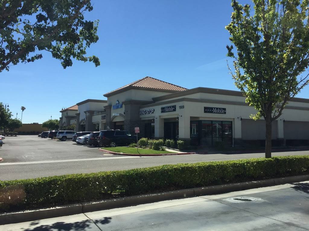 Wingstop | restaurant | 1989 E Pacheco Blvd, Los Banos, CA 93635, USA | 2098279464 OR +1 209-827-9464