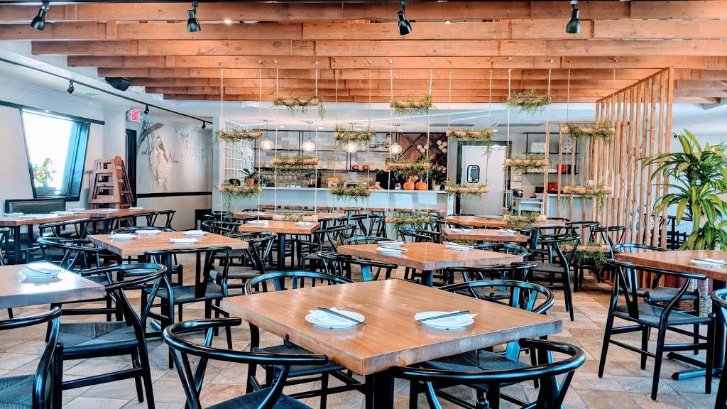 Cooking Girl | restaurant | 2400 W Holcombe Blvd, Houston, TX 77030, USA | 8325481338 OR +1 832-548-1338