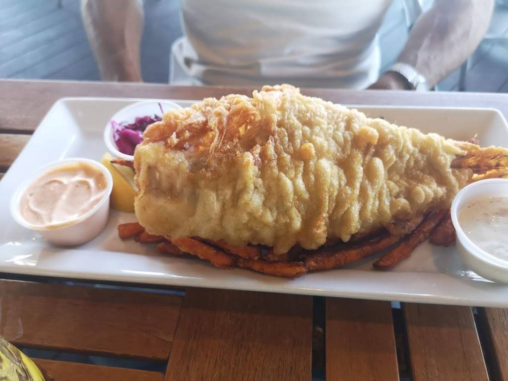 Moose McGuires Brockville | restaurant | 6 Broad St, Brockville, ON K6V 0C4, Canada | 6133455050 OR +1 613-345-5050