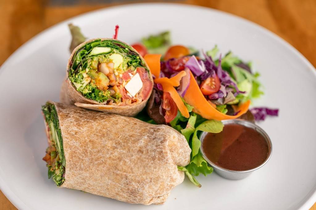 Swamis Cafe Del Sur | restaurant | 16475 Paseo Del Sur #105, San Diego, CA 92127, USA | 8585241065 OR +1 858-524-1065