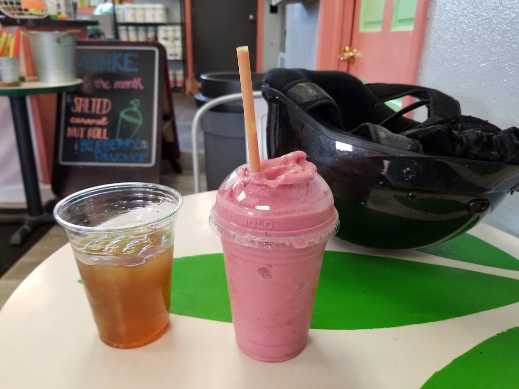 Herbalife- Tower Fit Superior | restaurant | 1615 Tower Ave, Superior, WI 54880, USA | 7158175393 OR +1 715-817-5393