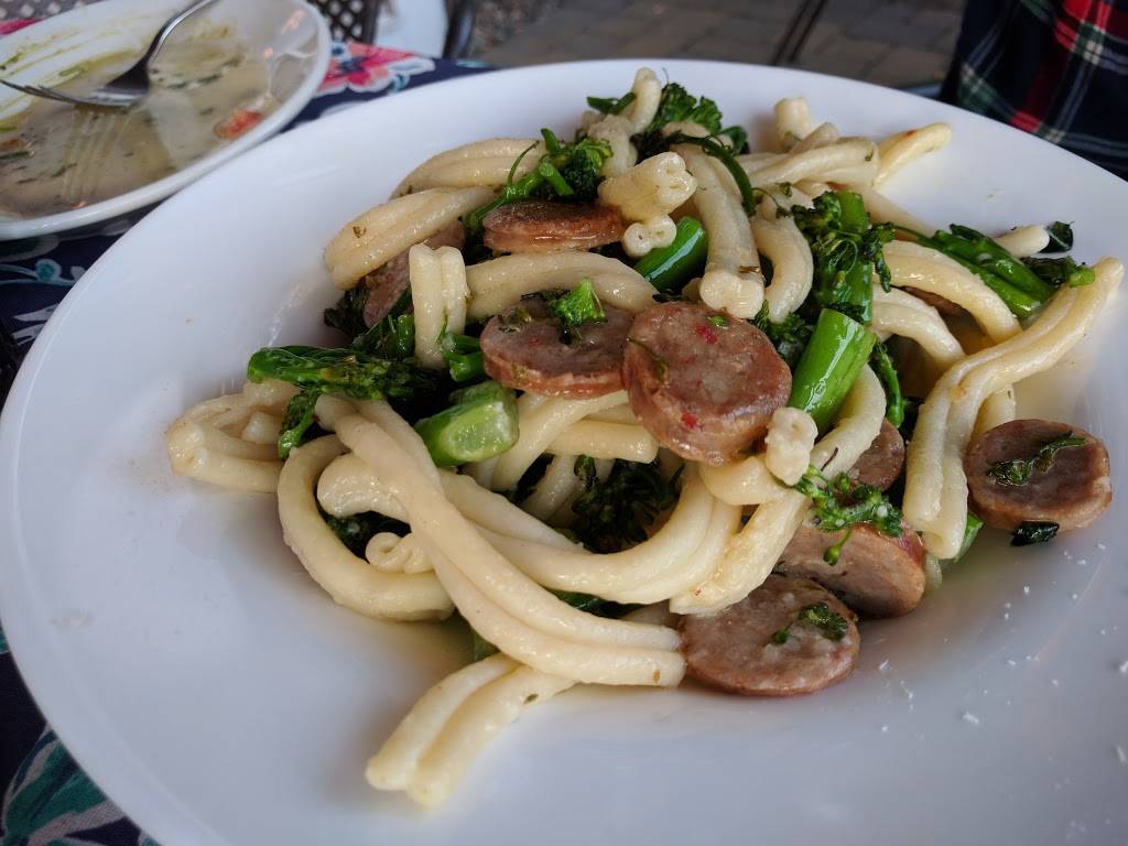 Filhos Great Road | restaurant | 59 Great Rd, Acton, MA 01720, USA | 9782632222 OR +1 978-263-2222