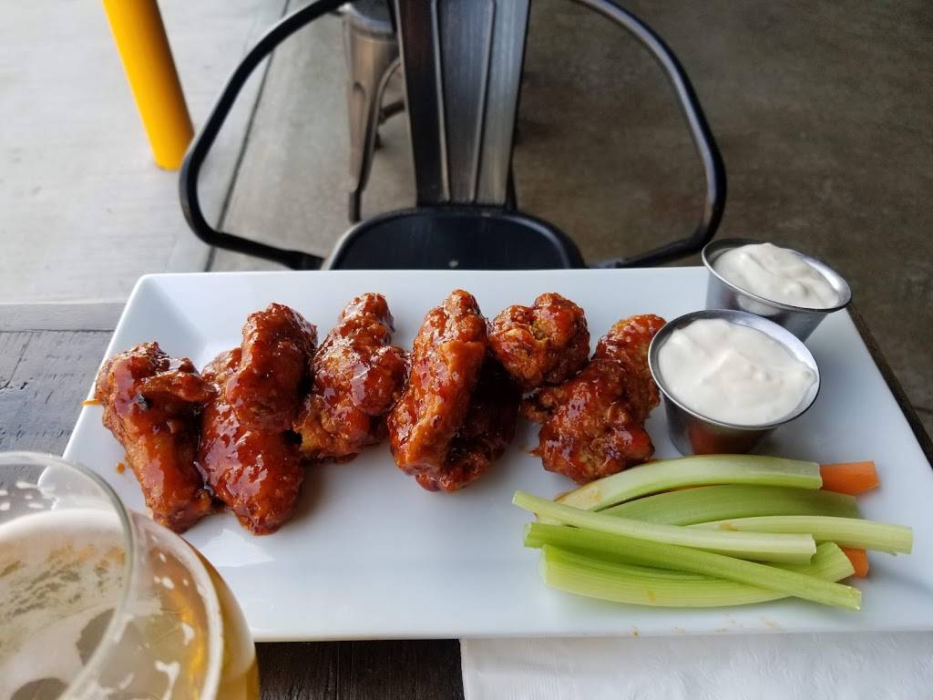 Tapped | restaurant | 22 Henry St Unit #2, Middletown, NY 10940, USA | 8457754216 OR +1 845-775-4216