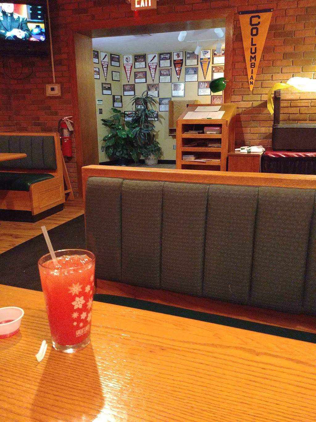 Willard Varsity Club | restaurant | 3598 Bullhead Rd, Willard, OH 44890, USA | 4199332248 OR +1 419-933-2248