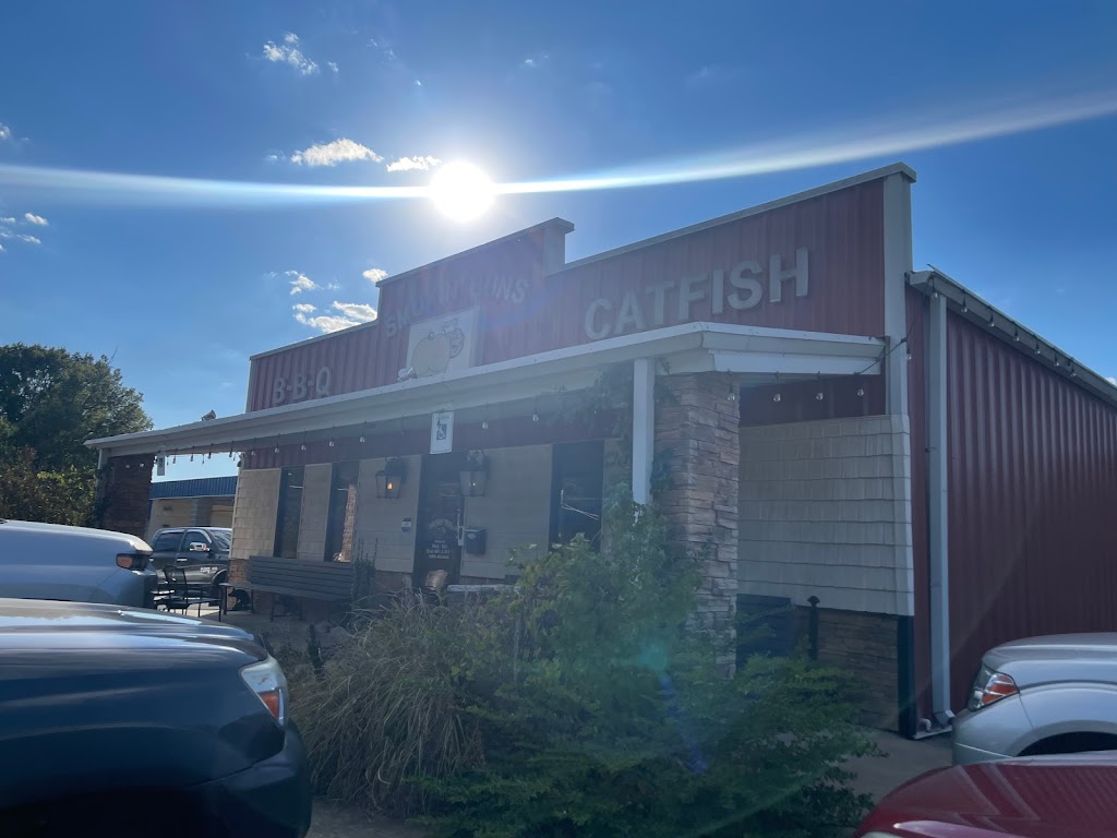 Smokin Buns | restaurant | 25401 AR-107, Jacksonville, AR 72076, USA | 5019882867 OR +1 501-988-2867