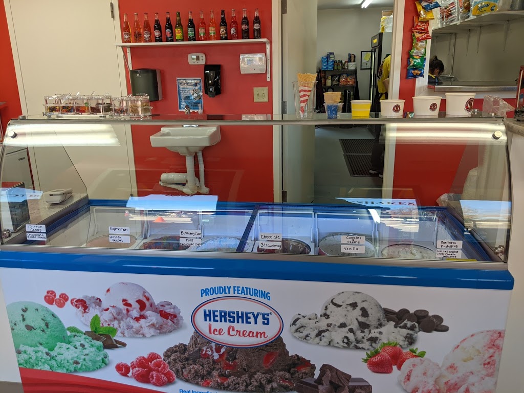 Duggie Dogs Express | restaurant | 1253 Hastings Dr, Sumter, SC 29150, USA | 8034693647 OR +1 803-469-3647