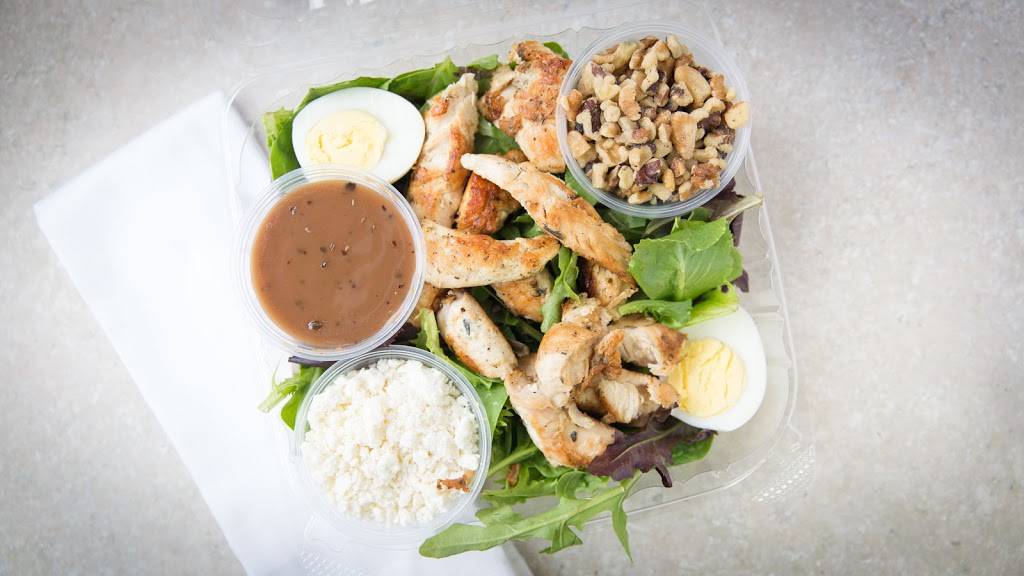 Salem crown fried chicken and more | restaurant | 105 Lafayette St, Salem, MA 01970, USA | 9787455017 OR +1 978-745-5017