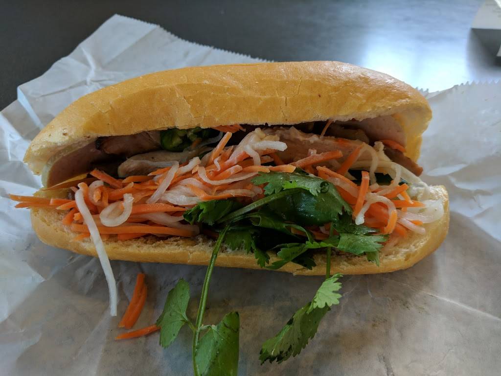Viet Sub | restaurant | 1403 Williamson Rd NE, Roanoke, VA 24012, USA | 5403423300 OR +1 540-342-3300