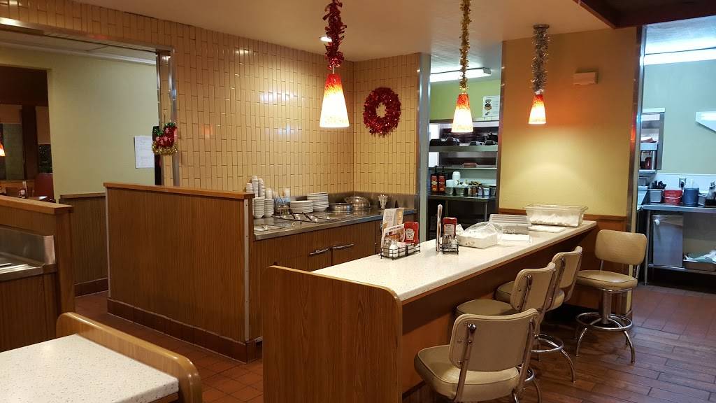 Dennys | restaurant | 1052A Harrison Ave, Centralia, WA 98531, USA | 3607366917 OR +1 360-736-6917