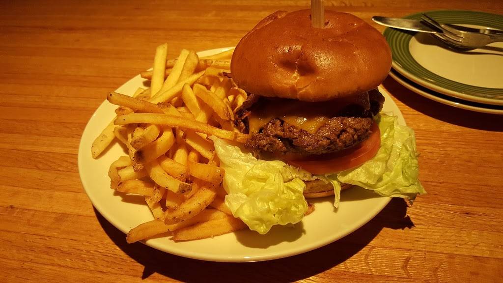 Applebees Grill + Bar | restaurant | 18 Saw Mill River Rd, Hawthorne, NY 10532, USA | 9143451555 OR +1 914-345-1555