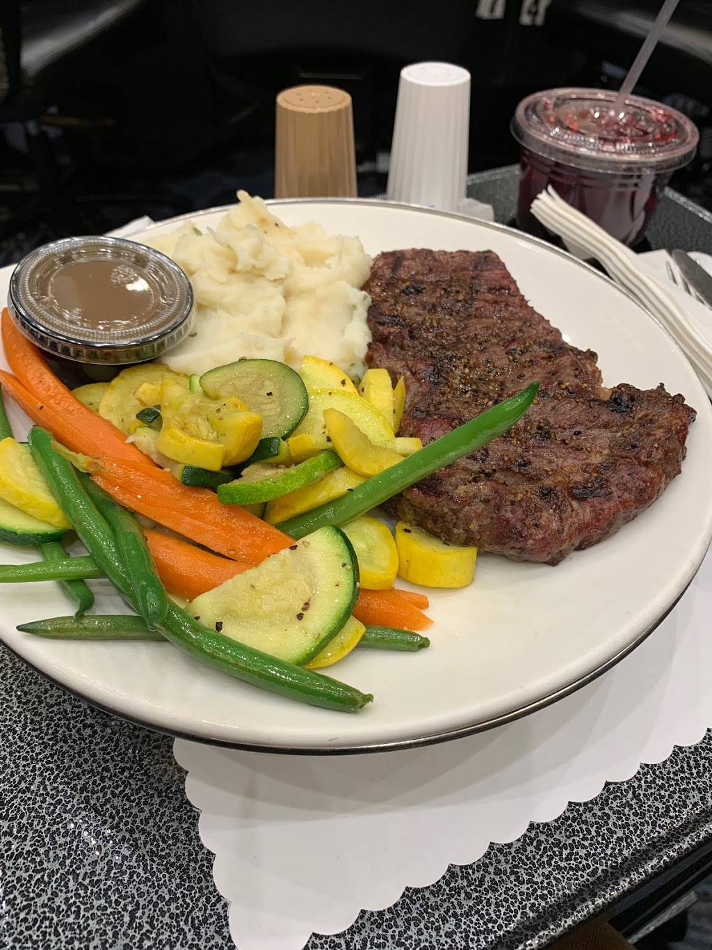 Hollywood Park Casino | restaurant | 3883 W Century Blvd, Inglewood, CA 90303, USA | 3103302800 OR +1 310-330-2800