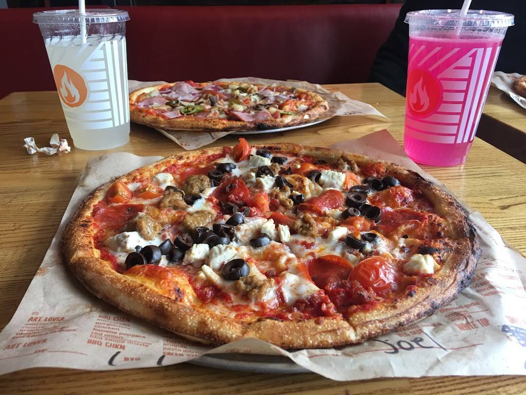 Blaze Pizza | meal takeaway | 7833 Monet Ave, Rancho Cucamonga, CA 91739, USA | 9098638232 OR +1 909-863-8232