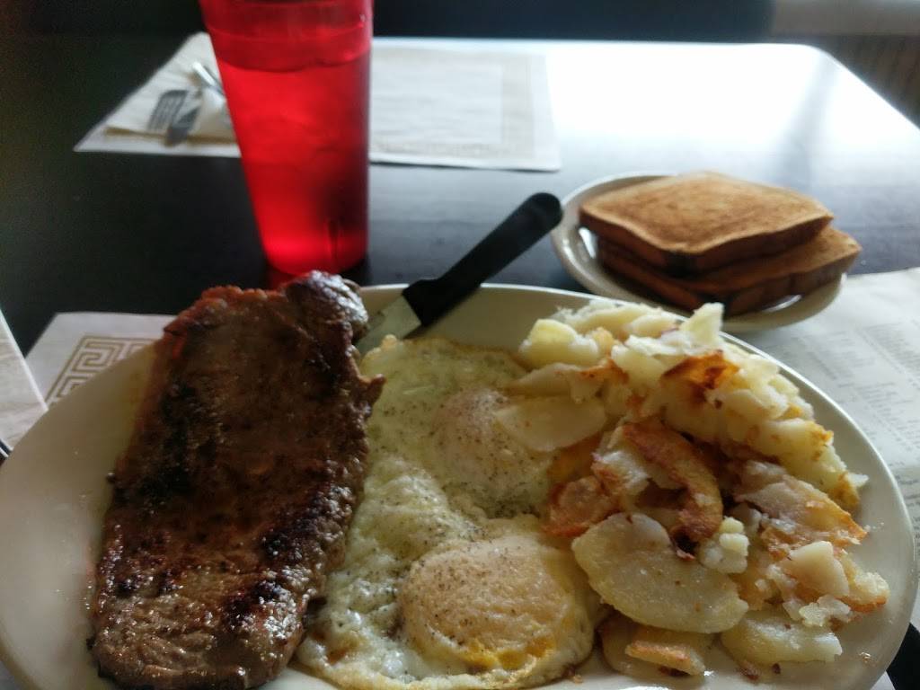 Castillos Restaurant Inc | restaurant | 5656 S Packard Ave # 21, Cudahy, WI 53110, USA | 4144821511 OR +1 414-482-1511