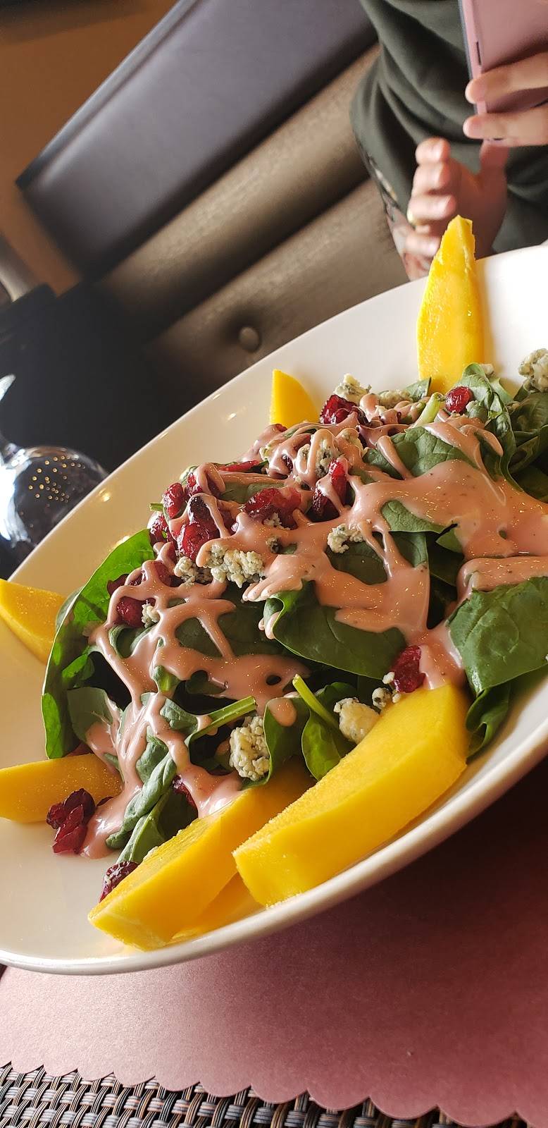 Palma Bistro | restaurant | 23906 Ford Rd, Dearborn Heights, MI 48127, USA | 3137895151 OR +1 313-789-5151