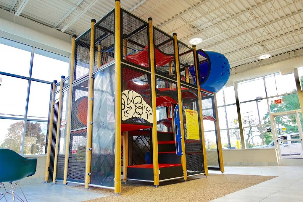 McDonalds | cafe | 5020 Darrow Rd, Stow, OH 44224, USA | 3306559820 OR +1 330-655-9820