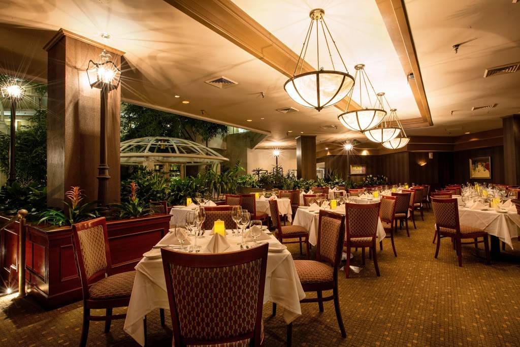 Ruths Chris Steak House | restaurant | Embassy Suites Hotel, 2300 Woodcrest Pl, Birmingham, AL 35209, USA | 2058799995 OR +1 205-879-9995