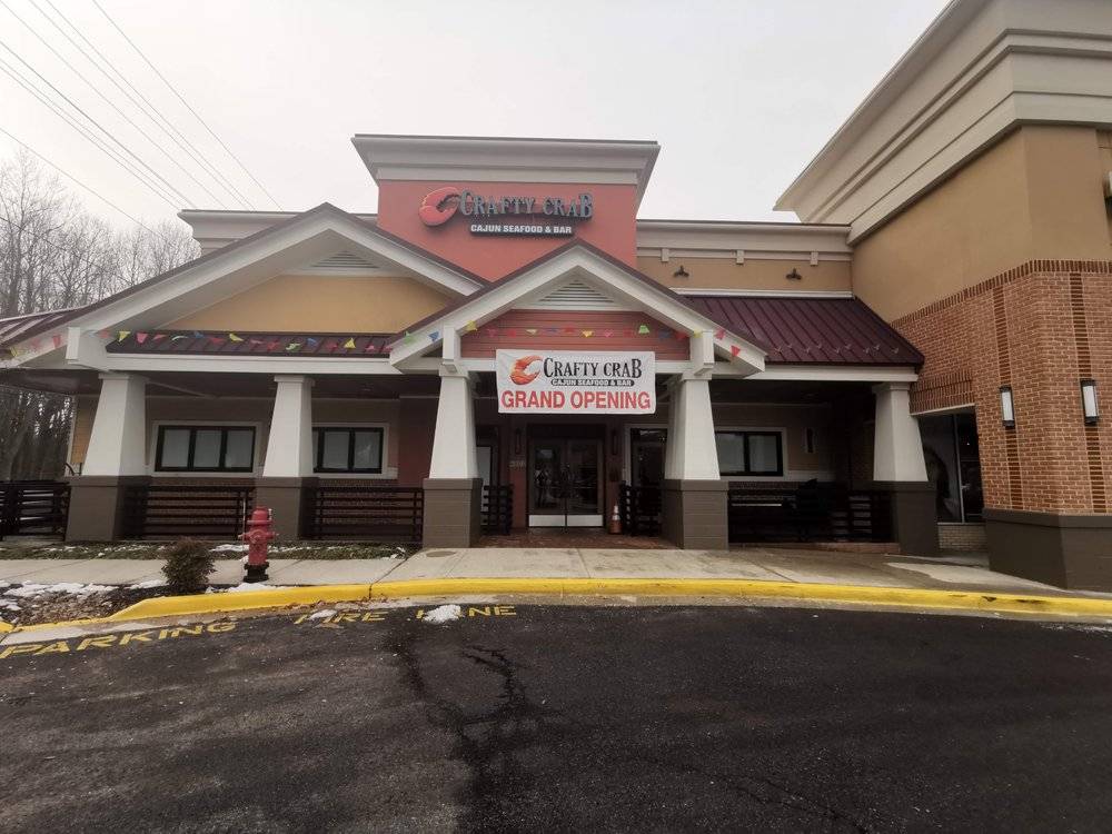 Crafty Crab | restaurant | 6800 Race Track Rd, Bowie, MD 20715, USA | 2402453715 OR +1 240-245-3715