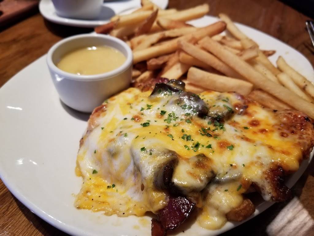 Outback Steakhouse | restaurant | 2100 Golden Centre Ln, Gold River, CA 95670, USA | 9166353603 OR +1 916-635-3603