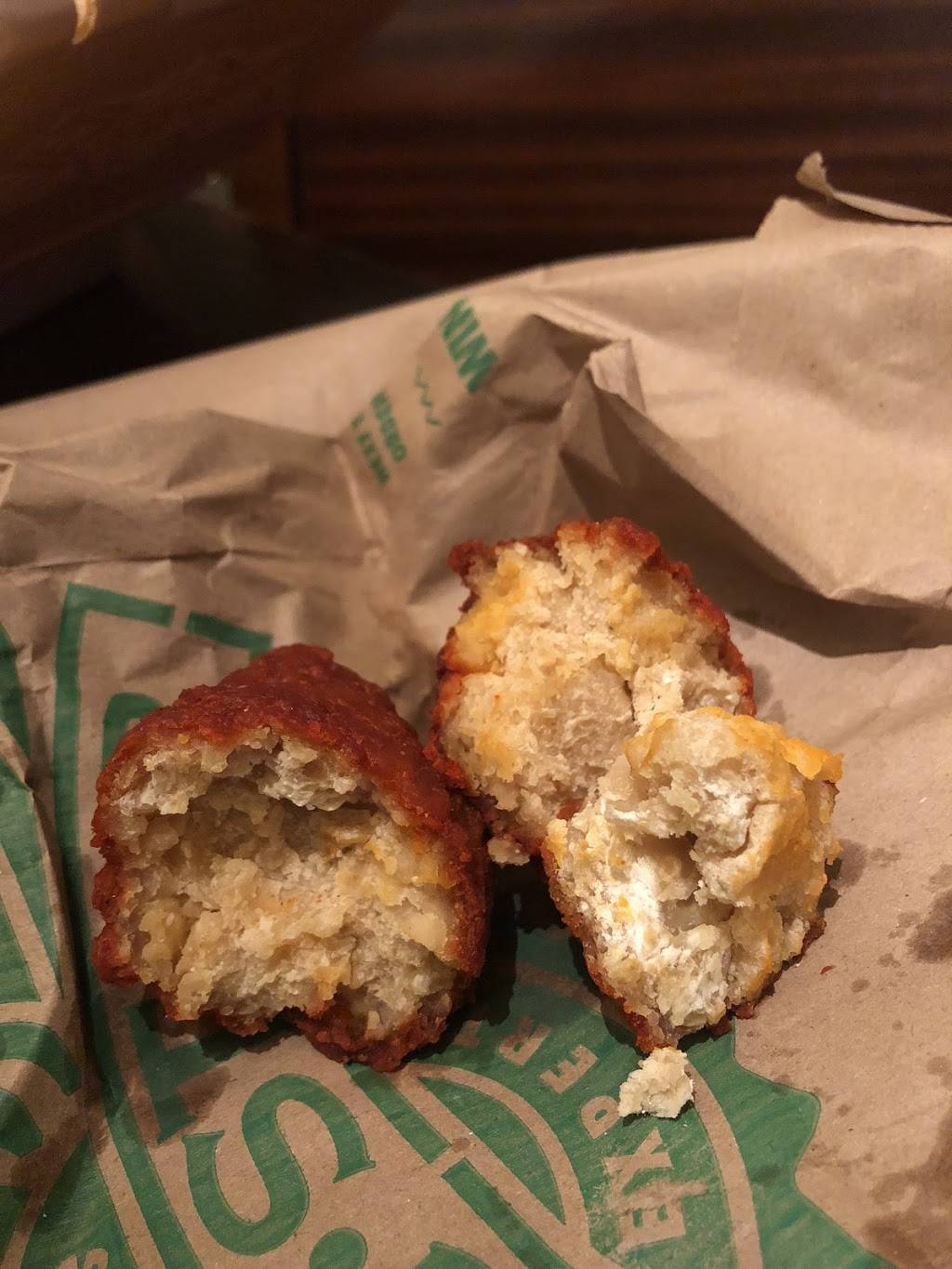 Wingstop | restaurant | 10749 North Fwy, Houston, TX 77037, USA | 2814489464 OR +1 281-448-9464