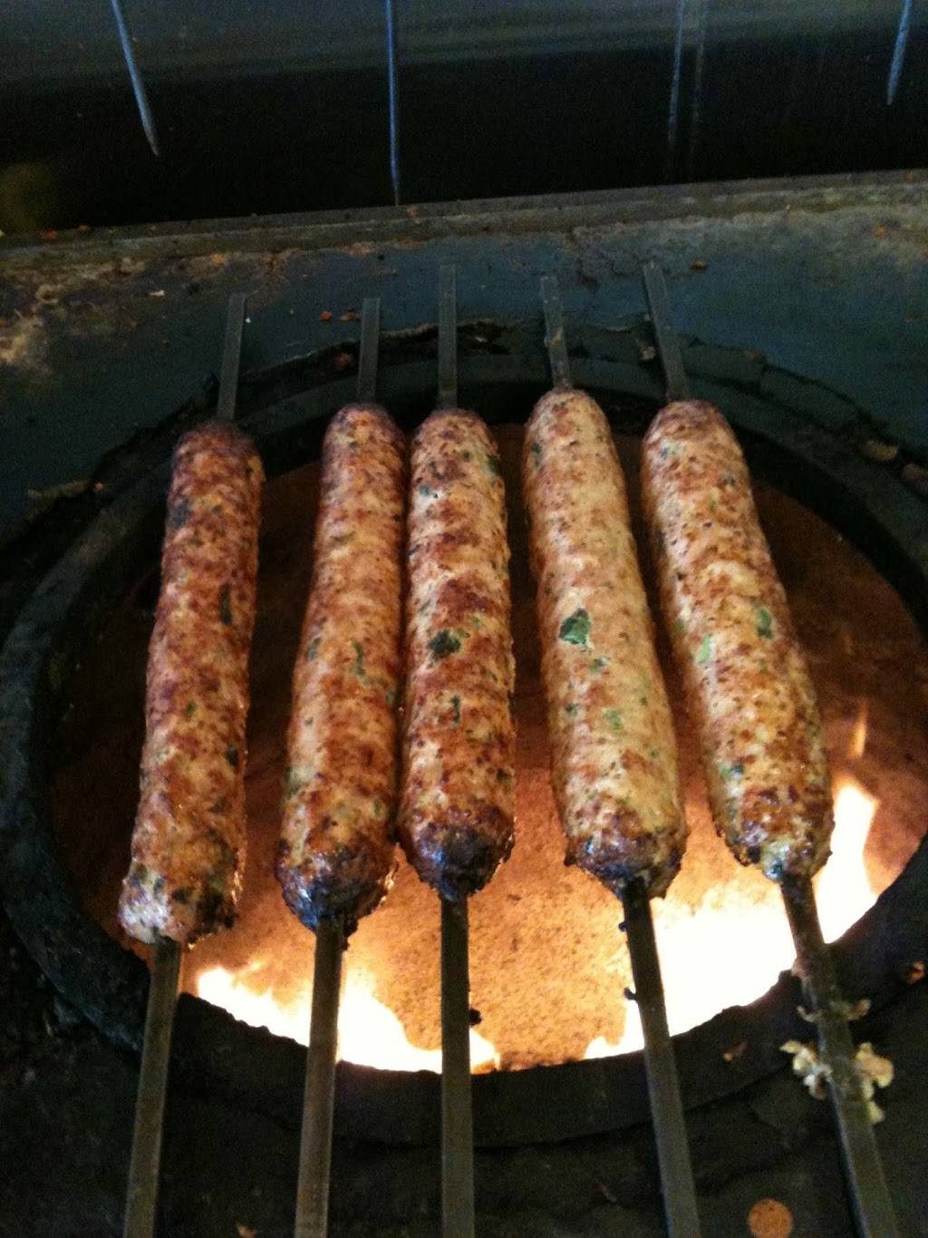 Curry Kitchen | restaurant | 1133 3rd St, Muskegon, MI 49441, USA | 2315719777 OR +1 231-571-9777