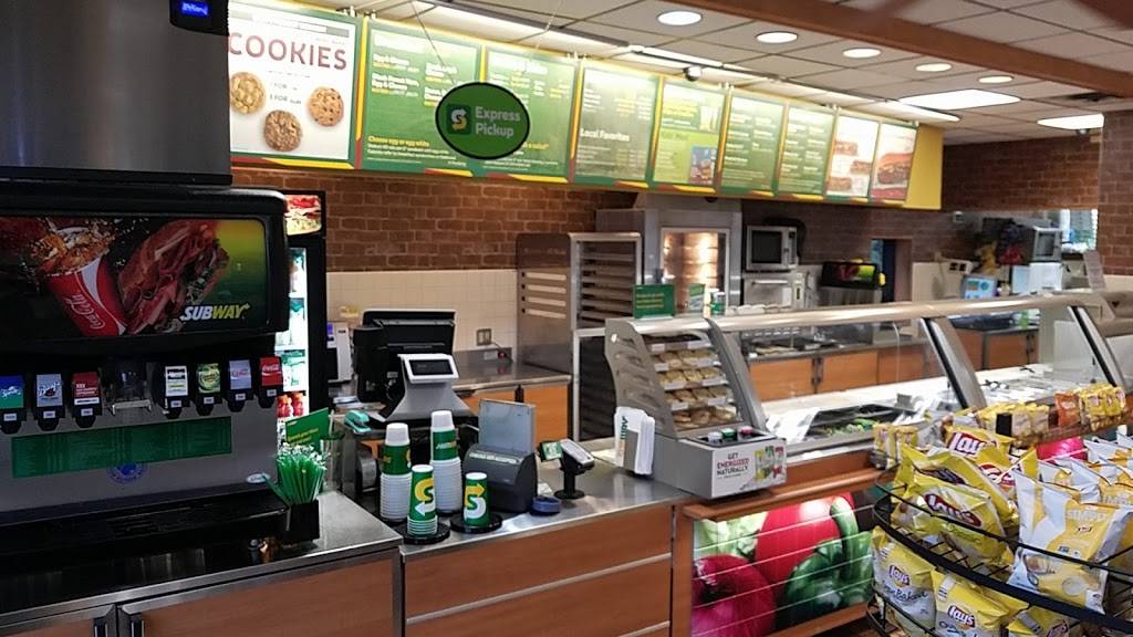 Subway Restaurants | restaurant | 16711 Duluth Ave SE, Prior Lake, MN 55372, USA | 9524407827 OR +1 952-440-7827