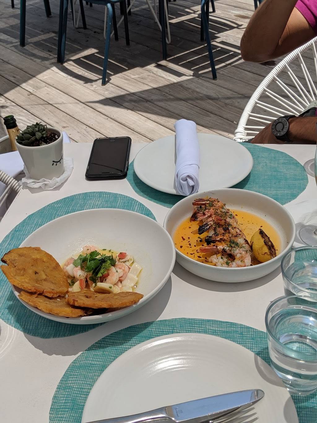 Lido Restaurant | restaurant | 40 Island Ave, Miami Beach, FL 33139, USA | 3056731717 OR +1 305-673-1717