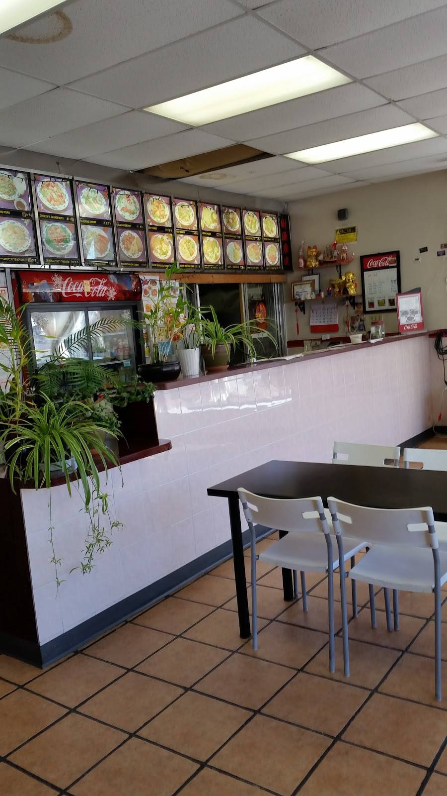 Golden Dragon | meal takeaway | 778 Boston Post Rd, West Haven, CT 06516, USA | 2039318465 OR +1 203-931-8465