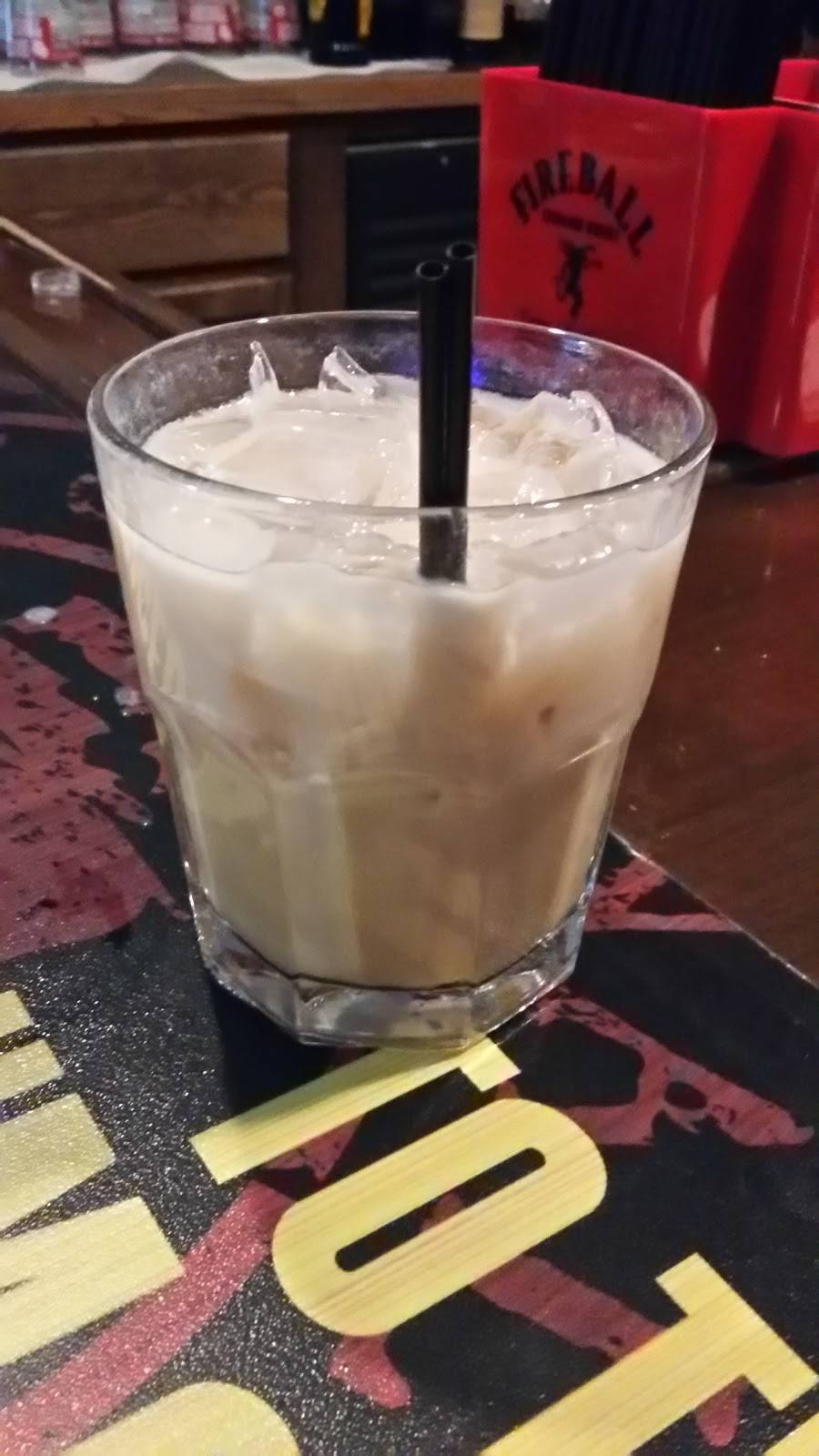 Badger Tavern | restaurant | 1612 Seminole Hwy, Madison, WI 53711, USA | 6082861450 OR +1 608-286-1450