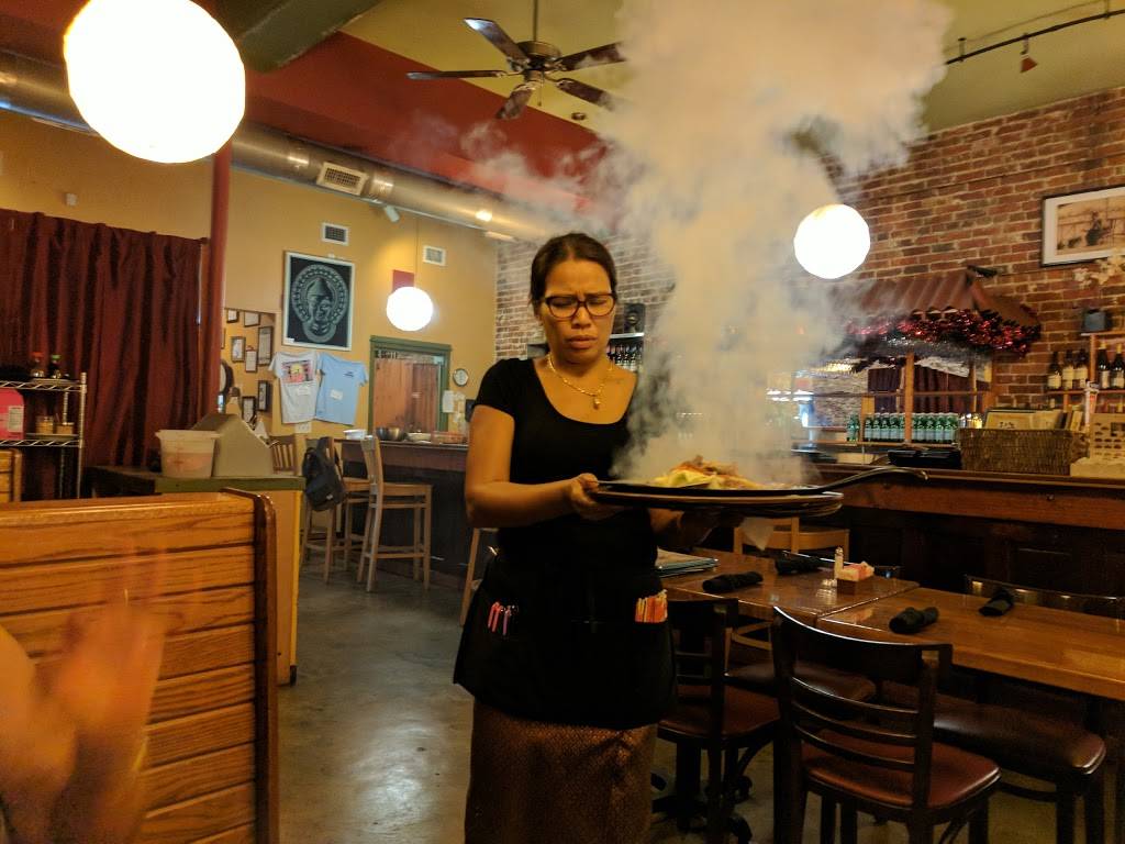 Thai Mango | restaurant | 424 Canal St, New Smyrna Beach, FL 32168, USA | 3864280208 OR +1 386-428-0208