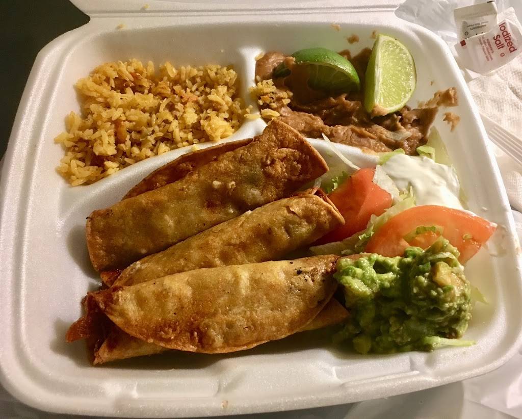 Taqueria Los Dos Laredos #5 | restaurant | 414 S New Braunfels Ave, San Antonio, TX 78203, USA | 2105322283 OR +1 210-532-2283