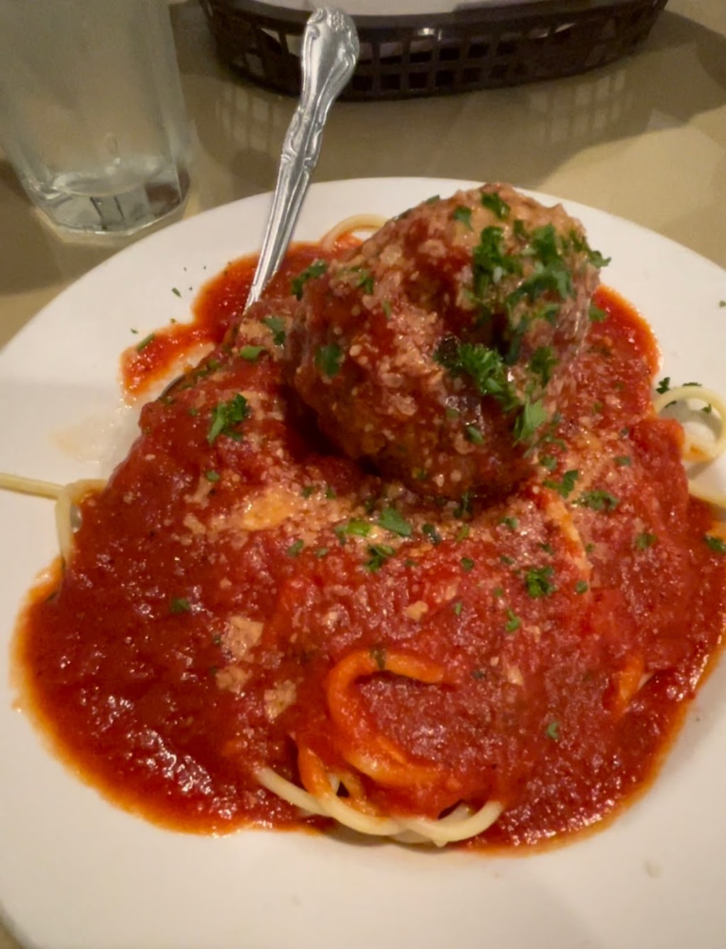 Rosarios Italian Restaurant | restaurant | 2221 W Main St, Medford, OR 97501, USA | 5417732230 OR +1 541-773-2230