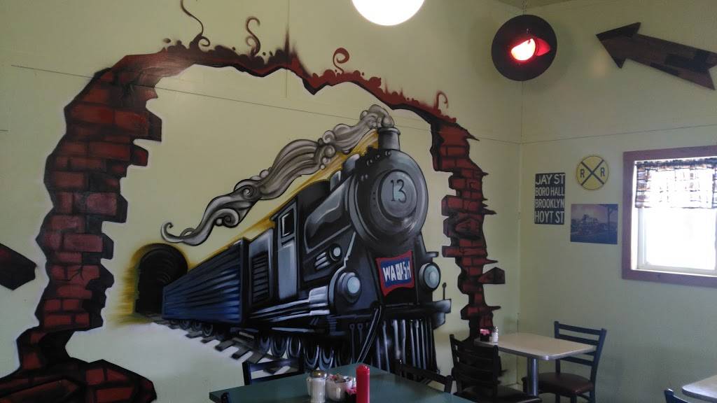 Brooklyns Sidetrack | restaurant | 422 Wabash St, Milan, MI 48160, USA | 7345086030 OR +1 734-508-6030