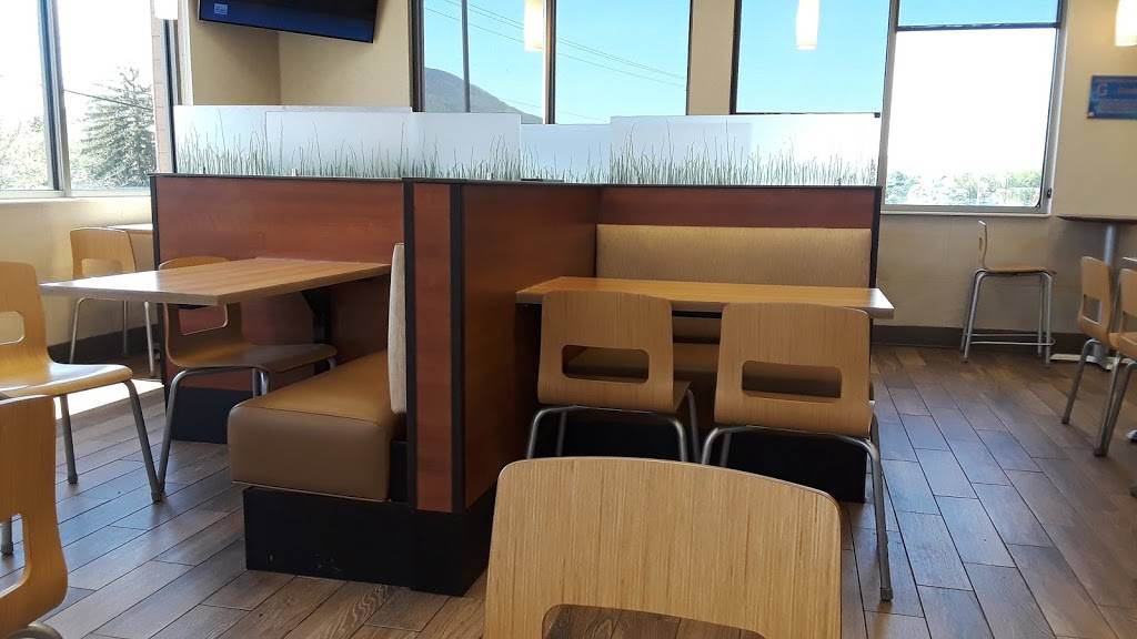 Wendys | restaurant | 145 Kinter Way, Pearisburg, VA 24134, USA | 5409213787 OR +1 540-921-3787