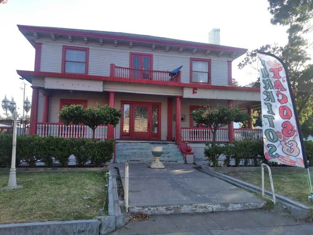 Hideaway Place | restaurant | W 18th St and, Martin Luther King Jr Way, Merced, CA 95340, USA | 2092339265 OR +1 209-233-9265