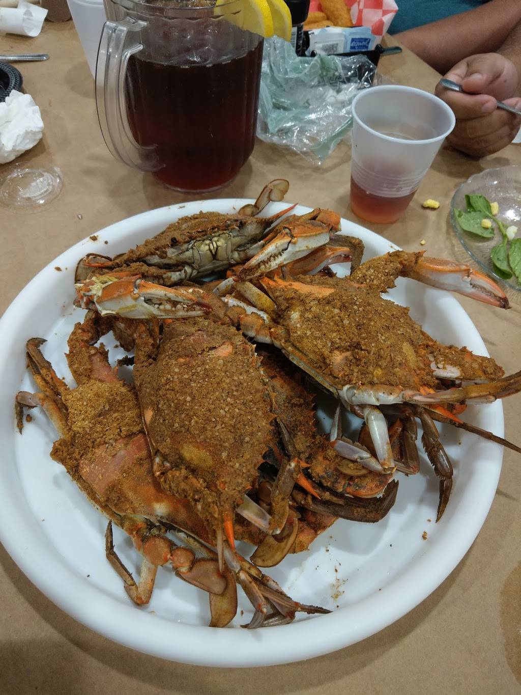 Mikes Crab House North - Opens for the Season March 28, 2019 | restaurant | 1402 Colony Rd, Pasadena, MD 21122, USA | 4102557946 OR +1 410-255-7946