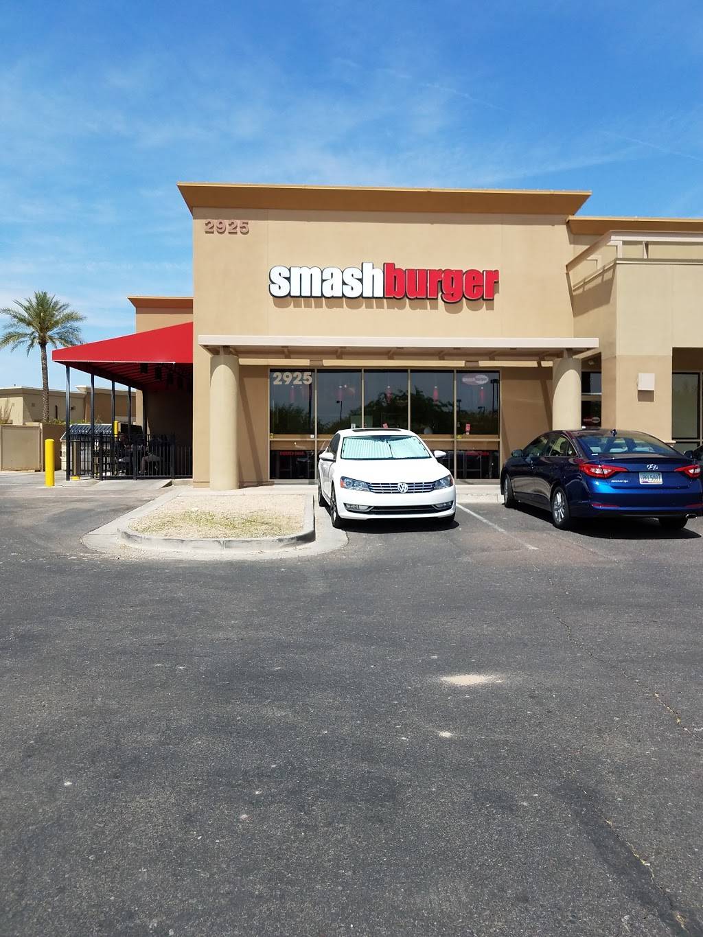 Smashburger | restaurant | 2925 S Alma School Rd Ste 8, Chandler, AZ 85286, USA | 6028920658 OR +1 602-892-0658