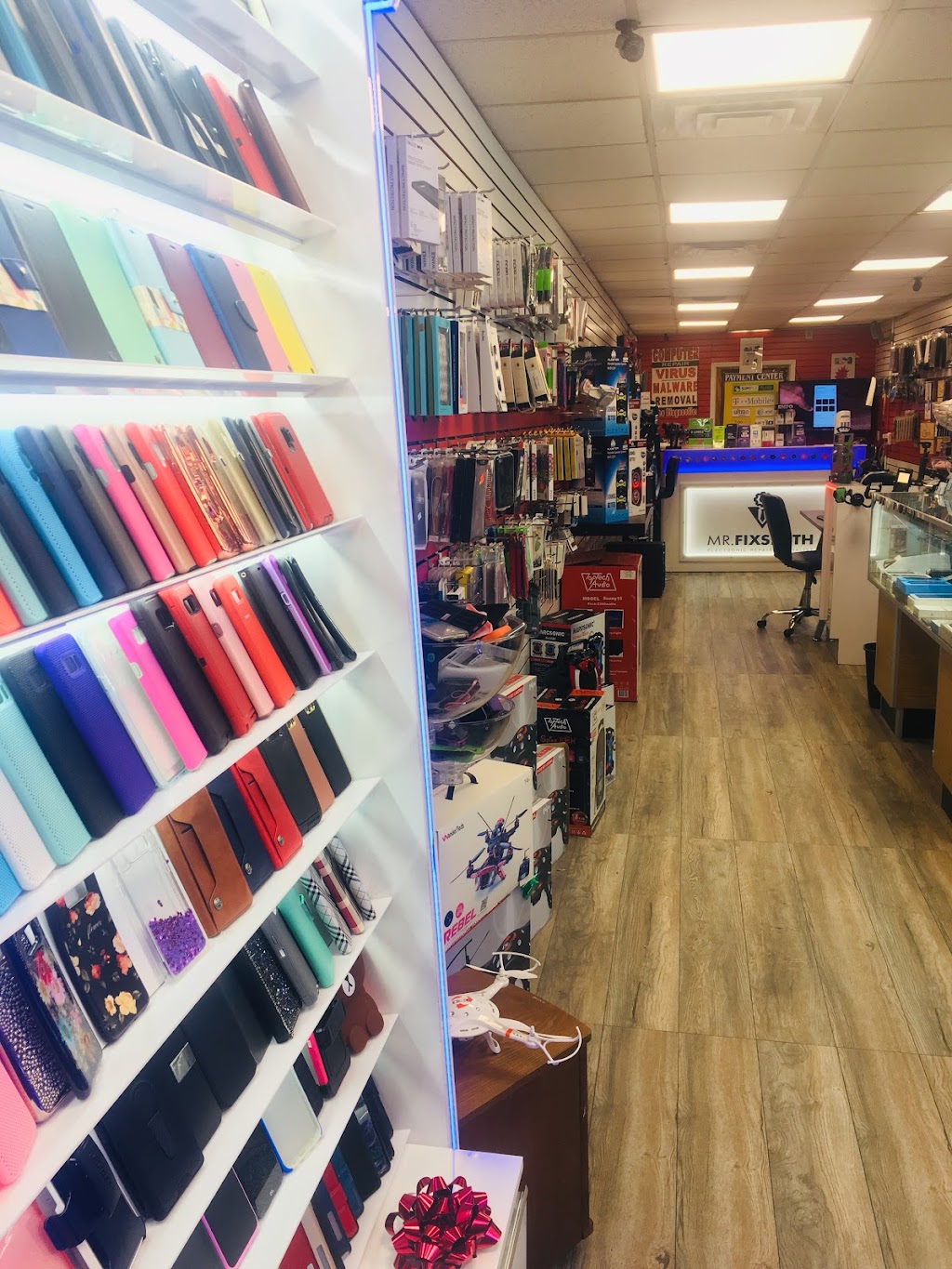 Junction Deli and Grill | restaurant | 4910 Junction Blvd, Queens, NY 11373, USA | 7182714383 OR +1 718-271-4383