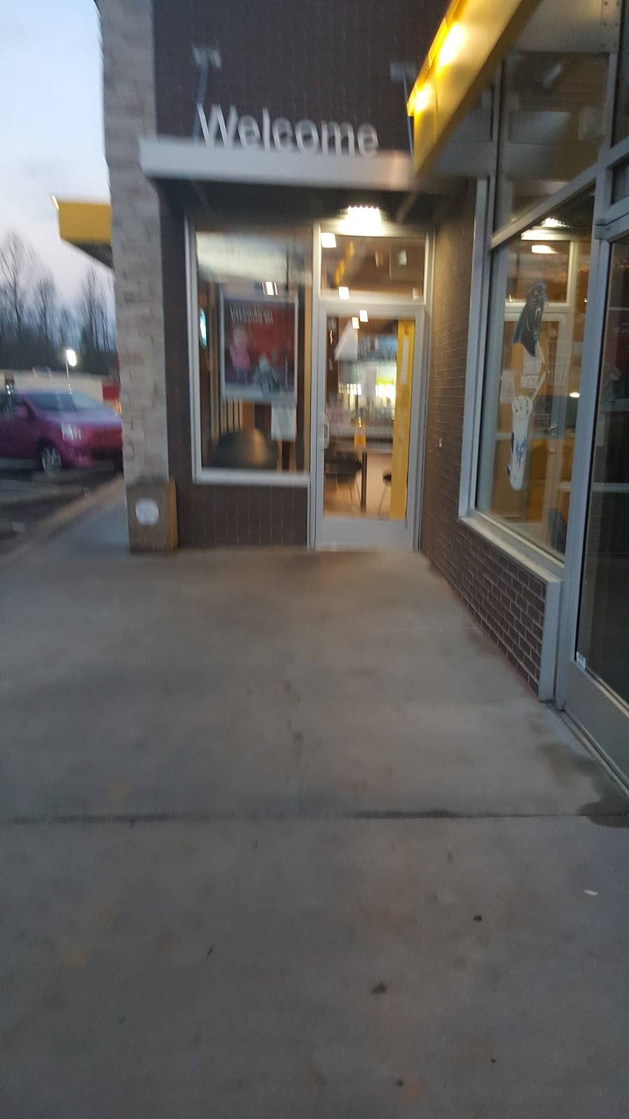 McDonalds | cafe | 6225 W Sugar Creek Rd, Charlotte, NC 28269, USA | 7049210681 OR +1 704-921-0681