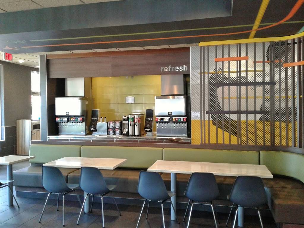 McDonalds | cafe | 11115 SW 132nd Ave, Miami, FL 33186, USA | 3053877007 OR +1 305-387-7007