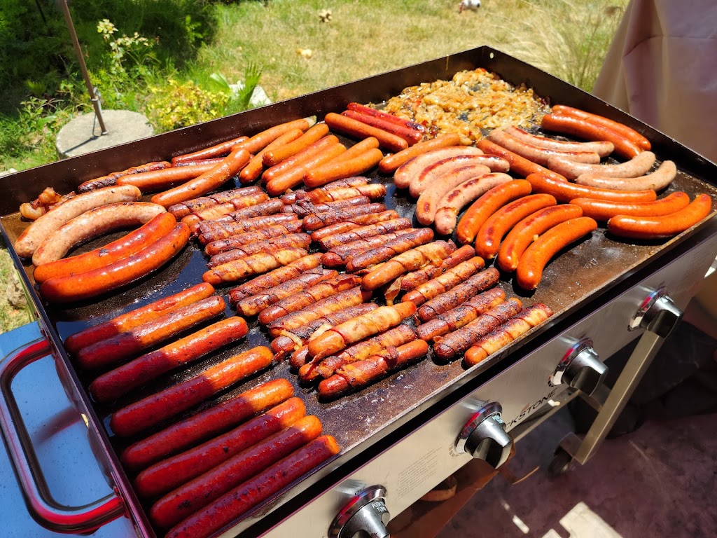 Black Oak Hotdogs | meal takeaway | 1044 Shary Cir, Concord, CA 94518, USA | 9258225711 OR +1 925-822-5711